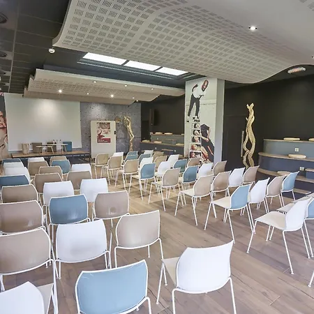 Ibis Poitiers Site Du Futuroscope 3*