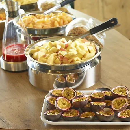 Ibis Poitiers Site Du Futuroscope 3*