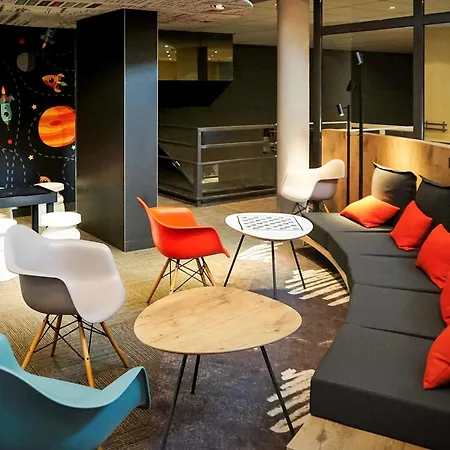 Ibis Poitiers Site Du Futuroscope