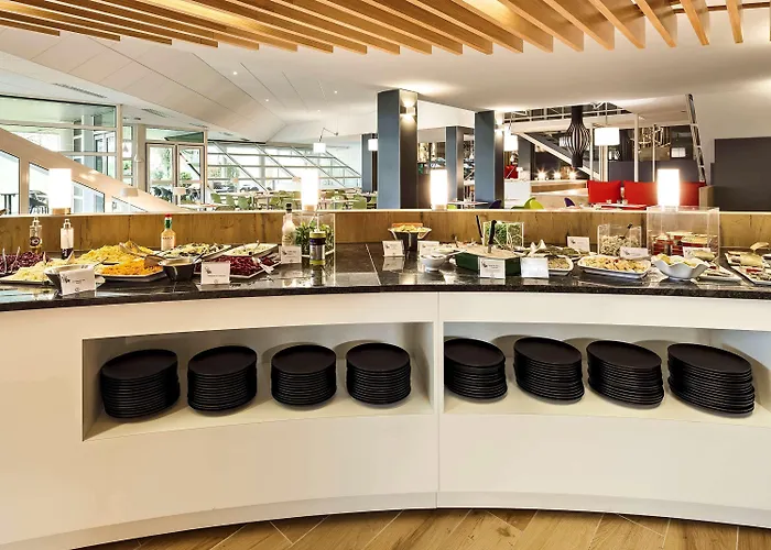 Ibis Poitiers Site Du Futuroscope Hotel 3*